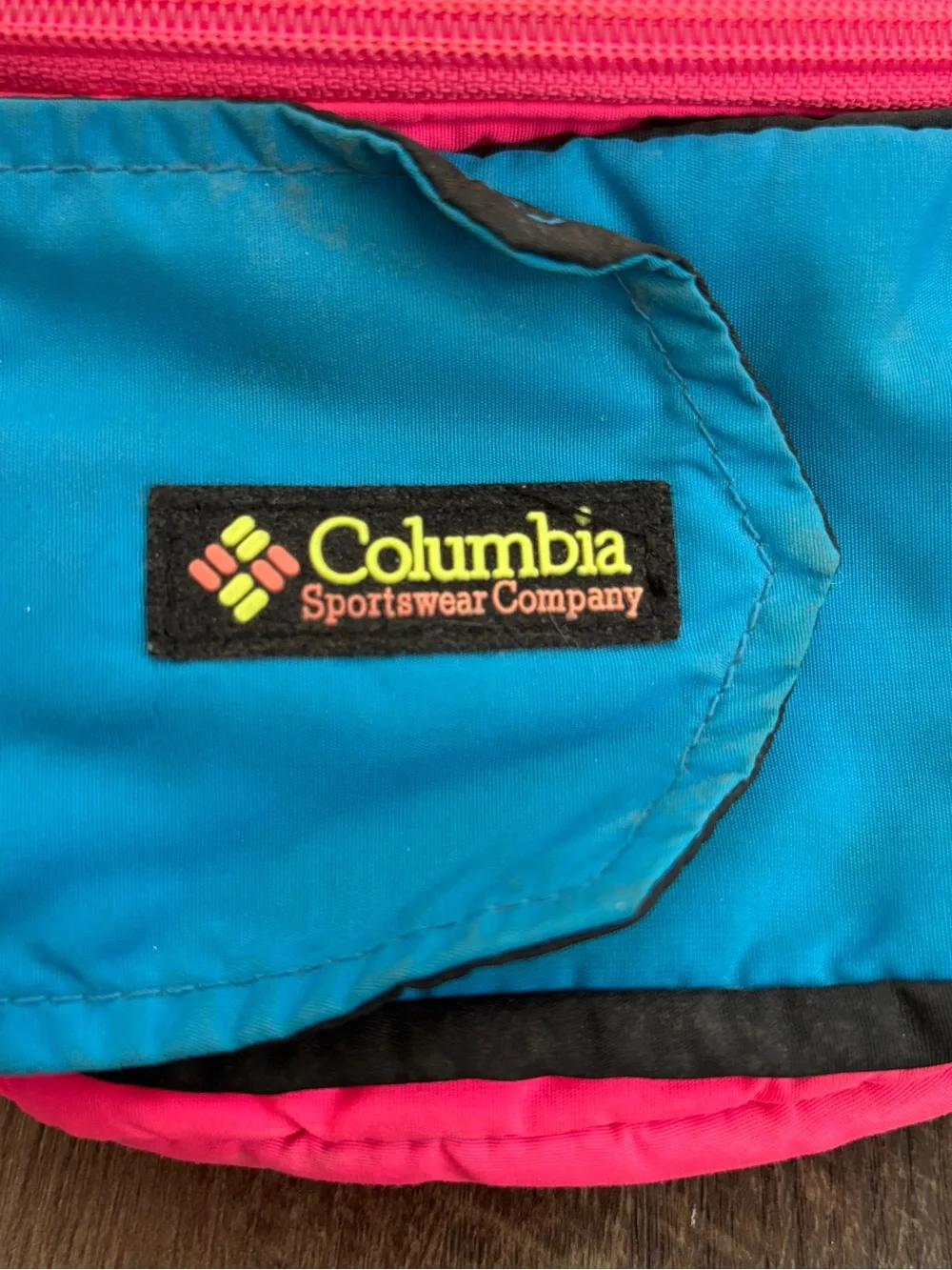 Columbia brand neon